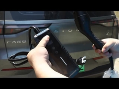 mit einer Leistung von mehr als 50 Watt